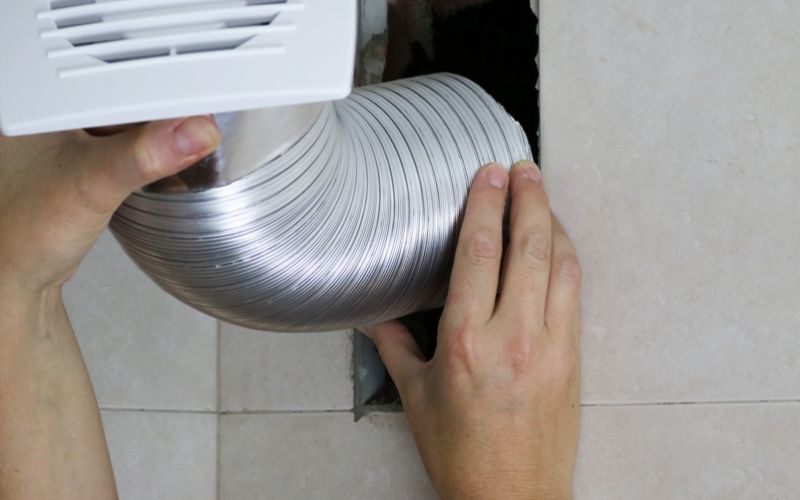 Por qué instalar extractores de aire para baño Usos y beneficios?