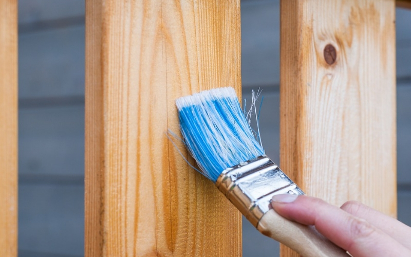Cómo quitar la pintura de la madera | Cadena88