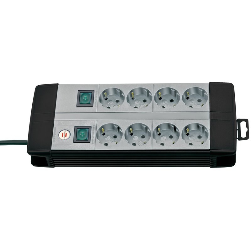 Base de tomas múltiples Premium-Line Technics con varios interruptores y disposición especial de los enchufes Brennenstuhl
