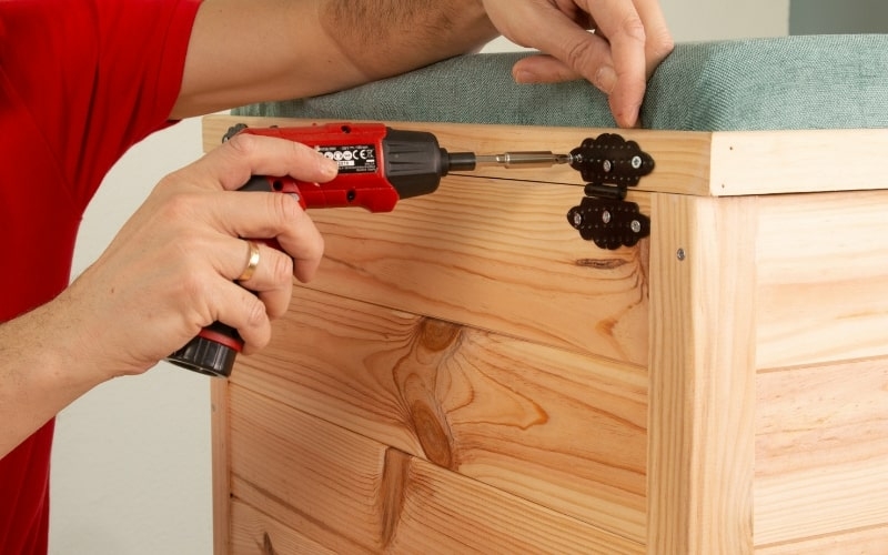 Cómo decorar un baúl de madera | TUTORIAL | Cadena 88