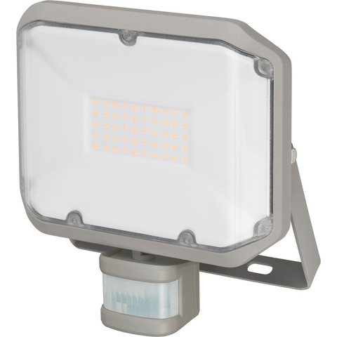 Foco LED portátil RUFUS 3020 MA con batería recargable y reproducción de  colores 15CRI 96